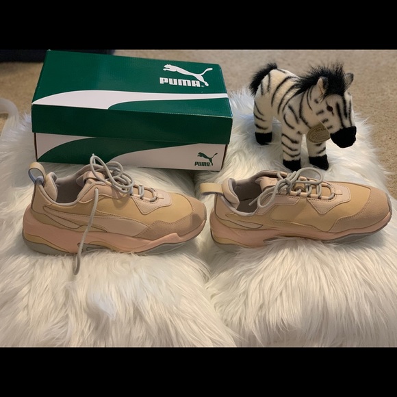 Puma sneakers - Picture 6 of 10